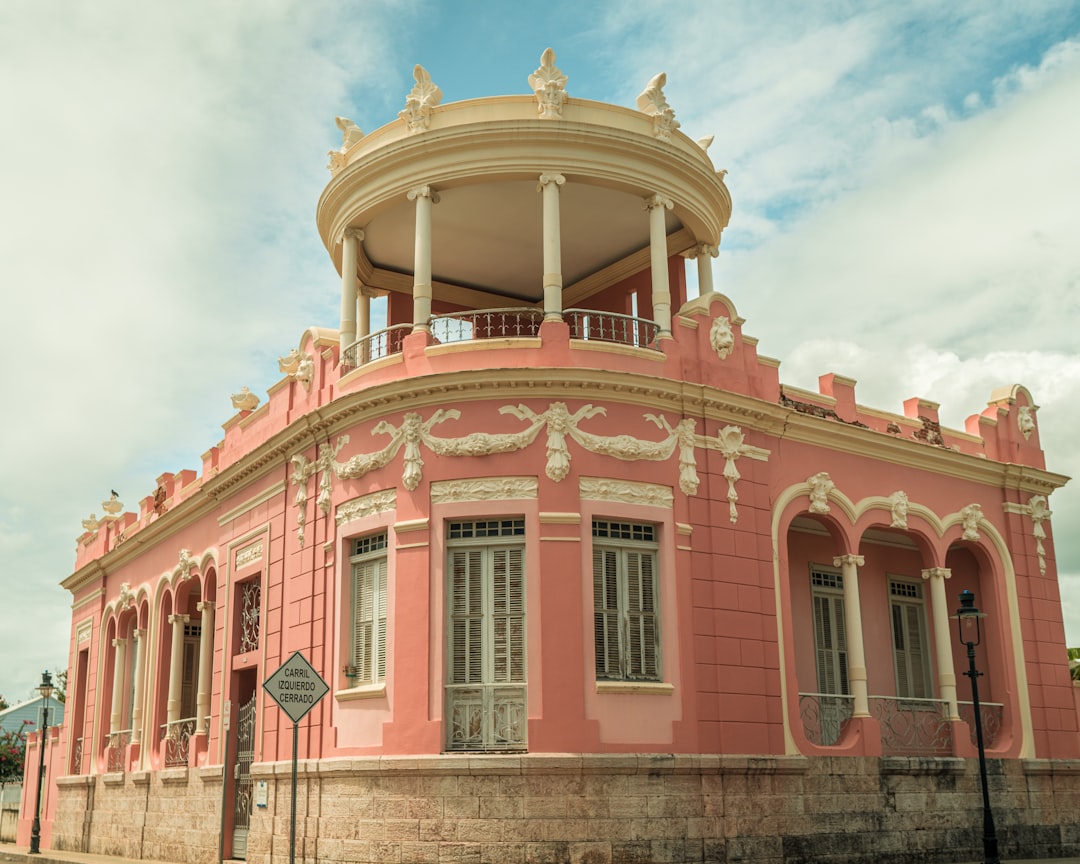 Ponce Image